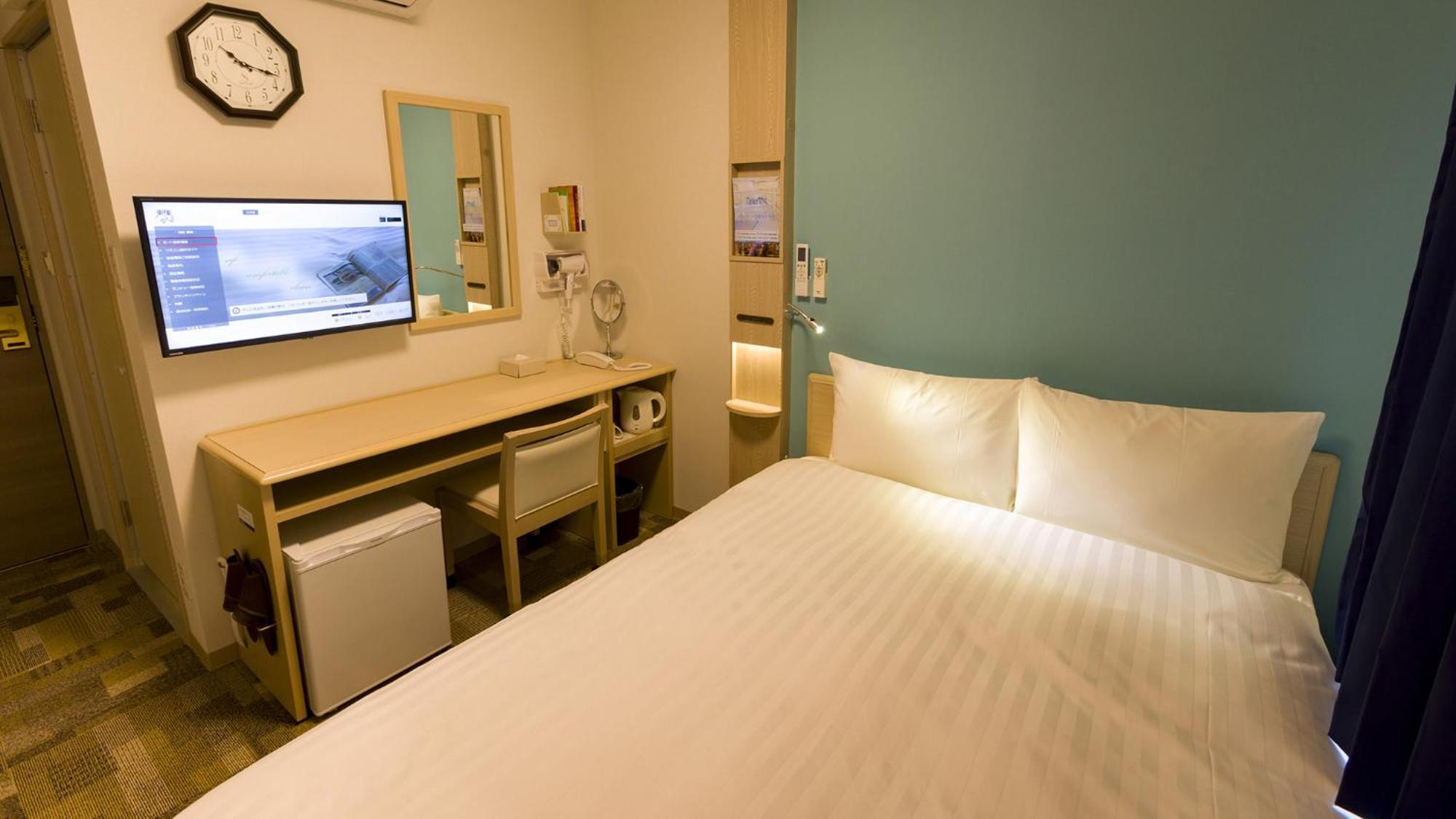 Toyoko Inn Tokyo Keio-Sen Higashi-Fuchu-Eki Kita-Guchi Szoba fotó