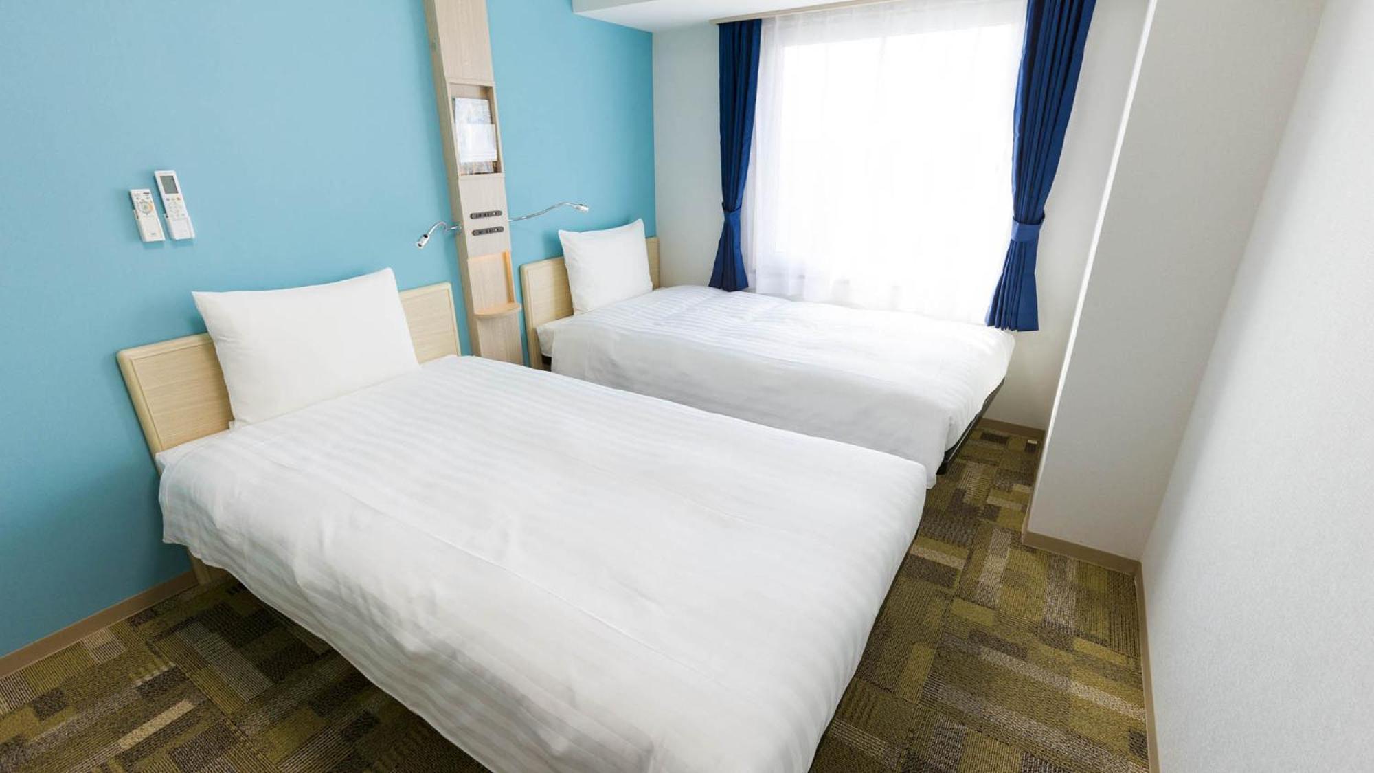 Toyoko Inn Tokyo Keio-Sen Higashi-Fuchu-Eki Kita-Guchi Szoba fotó