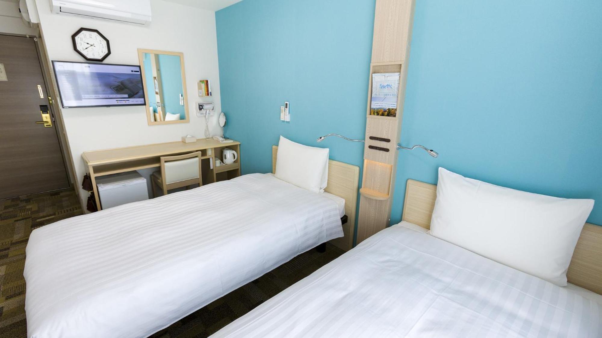 Toyoko Inn Tokyo Keio-Sen Higashi-Fuchu-Eki Kita-Guchi Szoba fotó