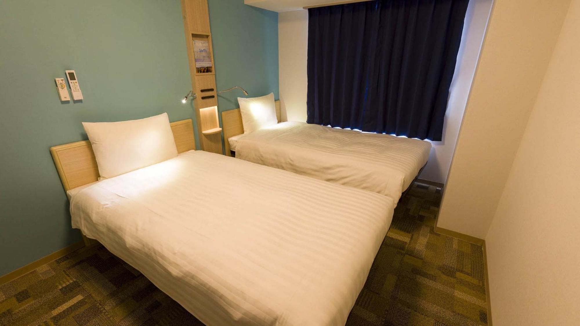 Toyoko Inn Tokyo Keio-Sen Higashi-Fuchu-Eki Kita-Guchi Szoba fotó